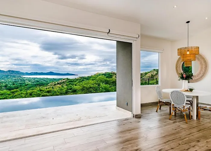 Ocean View, Infinity Pool And Gated Luxury *