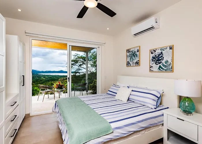 Ocean View, Infinity Pool And Gated Luxury Villa Playa Flamingo